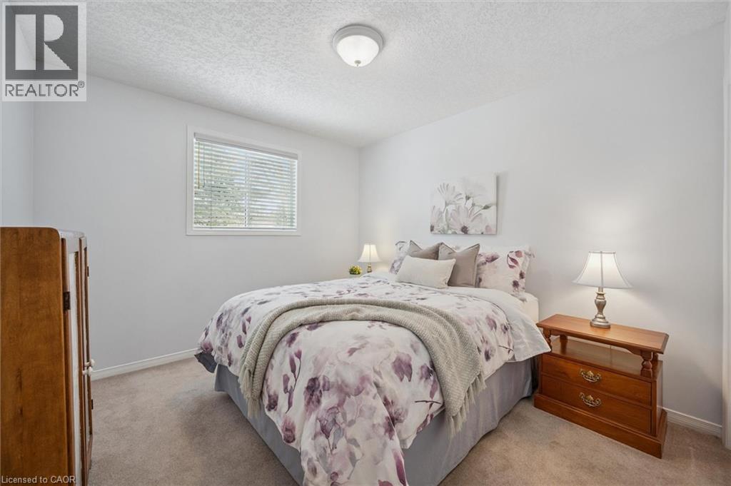 656 Inglis Falls Place, Waterloo, Ontario  N2V 2L4 - Photo 20 - 40800893