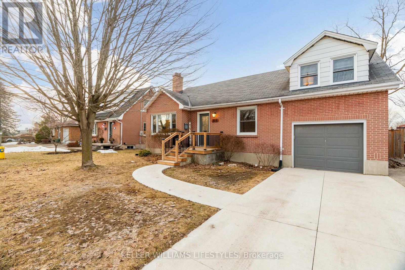 748 Rowntree Avenue, London South, Ontario  N6C 2M1 - Photo 3 - X12853148