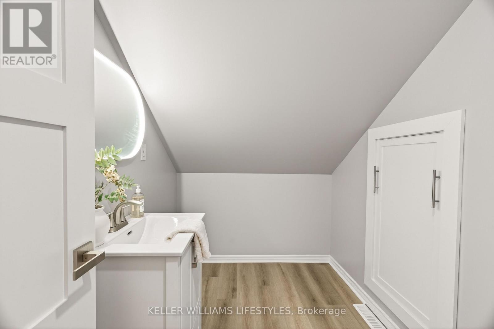 748 Rowntree Avenue, London South, Ontario  N6C 2M1 - Photo 33 - X12853148