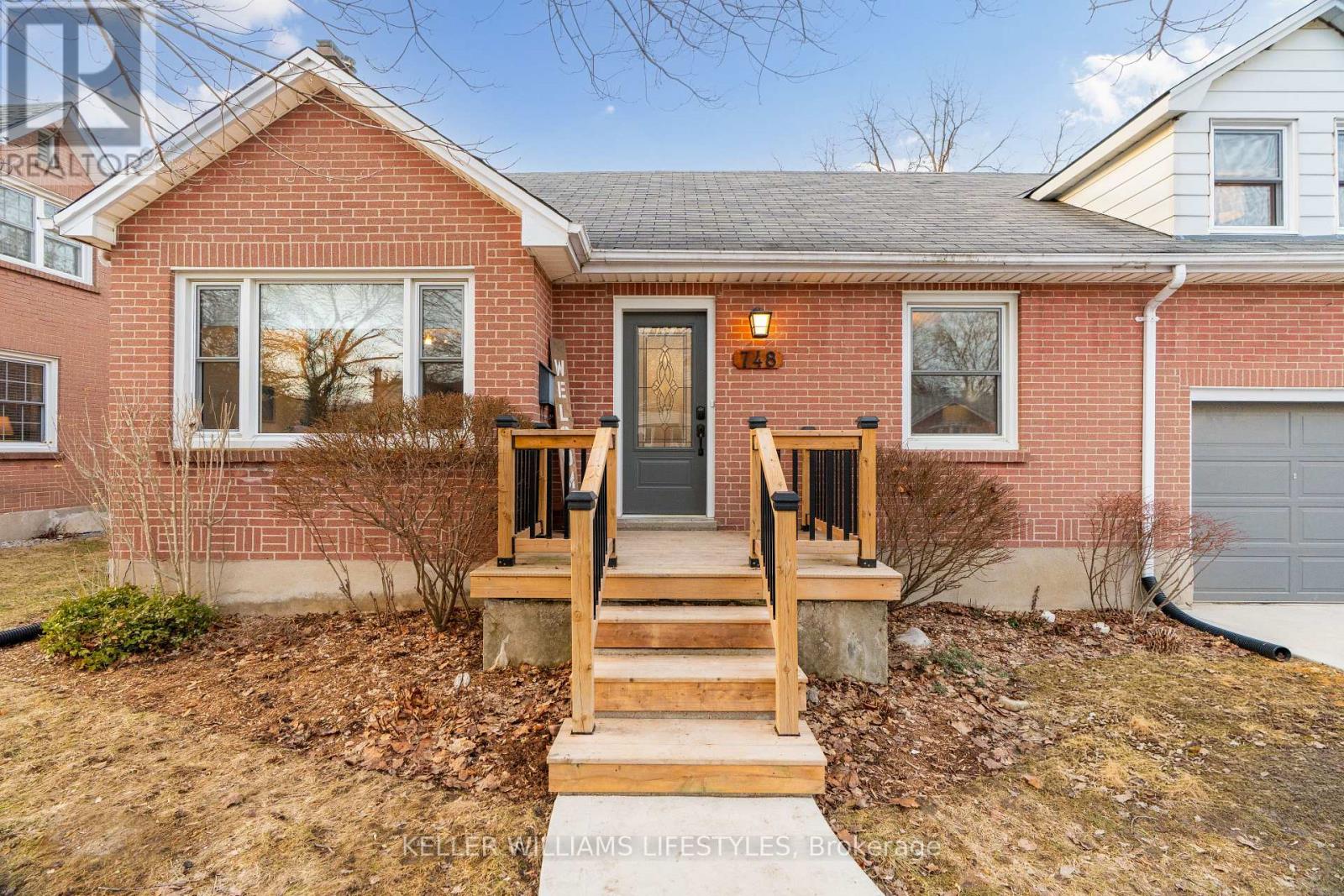 748 Rowntree Avenue, London South, Ontario  N6C 2M1 - Photo 7 - X12853148