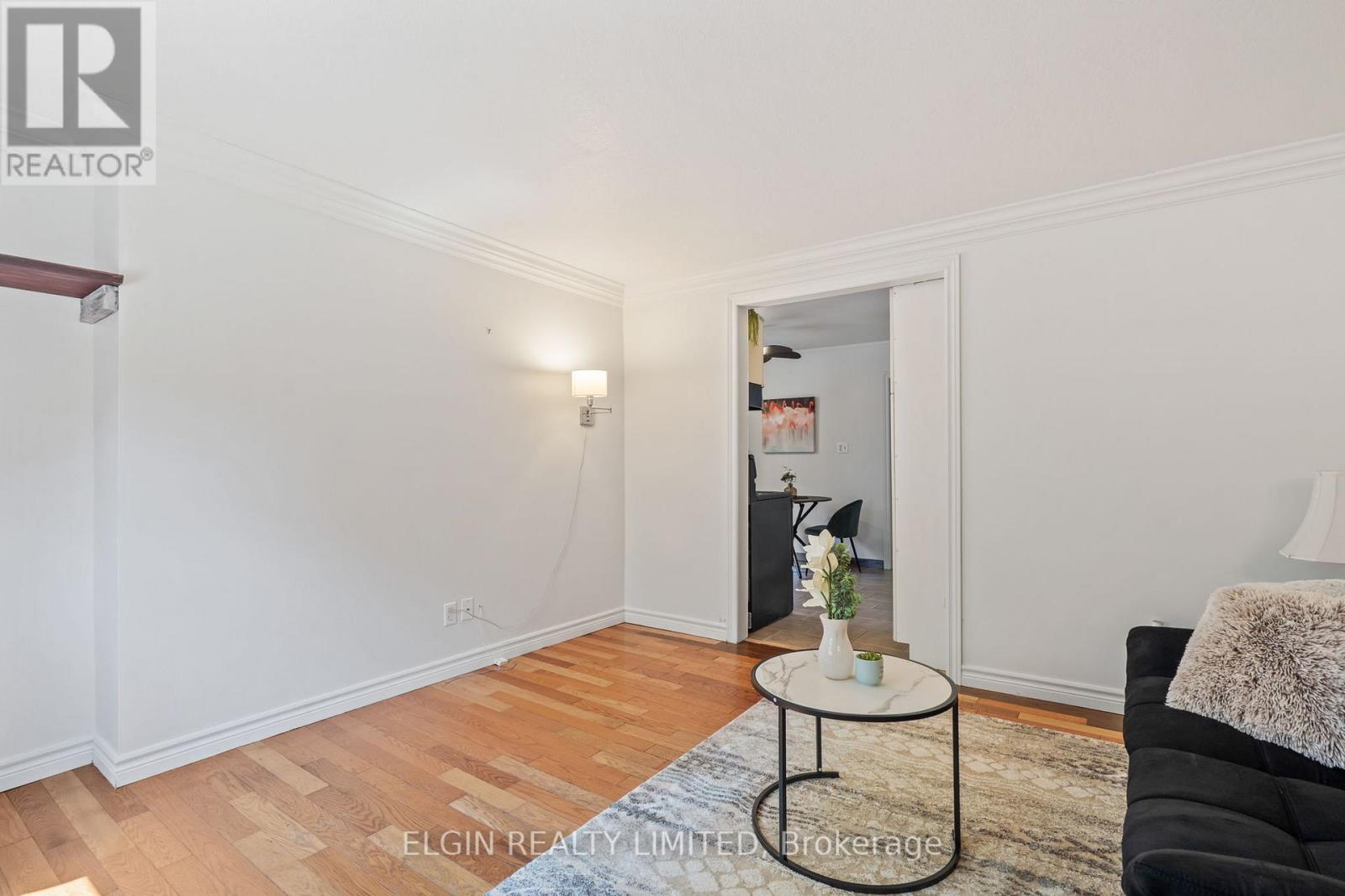 189 Emerson Avenue, London South, Ontario  N5Z 3L5 - Photo 17 - X12853202