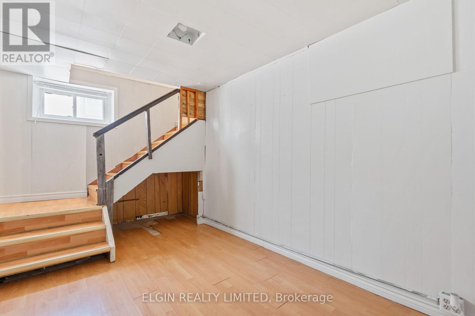 189 Emerson Avenue, London South, Ontario  N5Z 3L5 - Photo 25 - X12853202