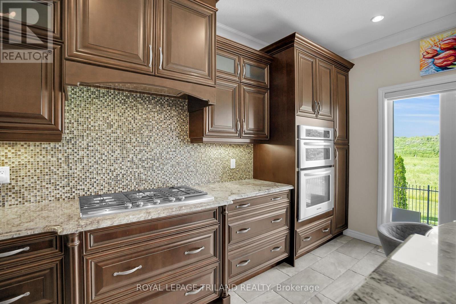 817 Thistleridge Crescent, London South, Ontario  N6K 0B5 - Photo 13 - X12853220