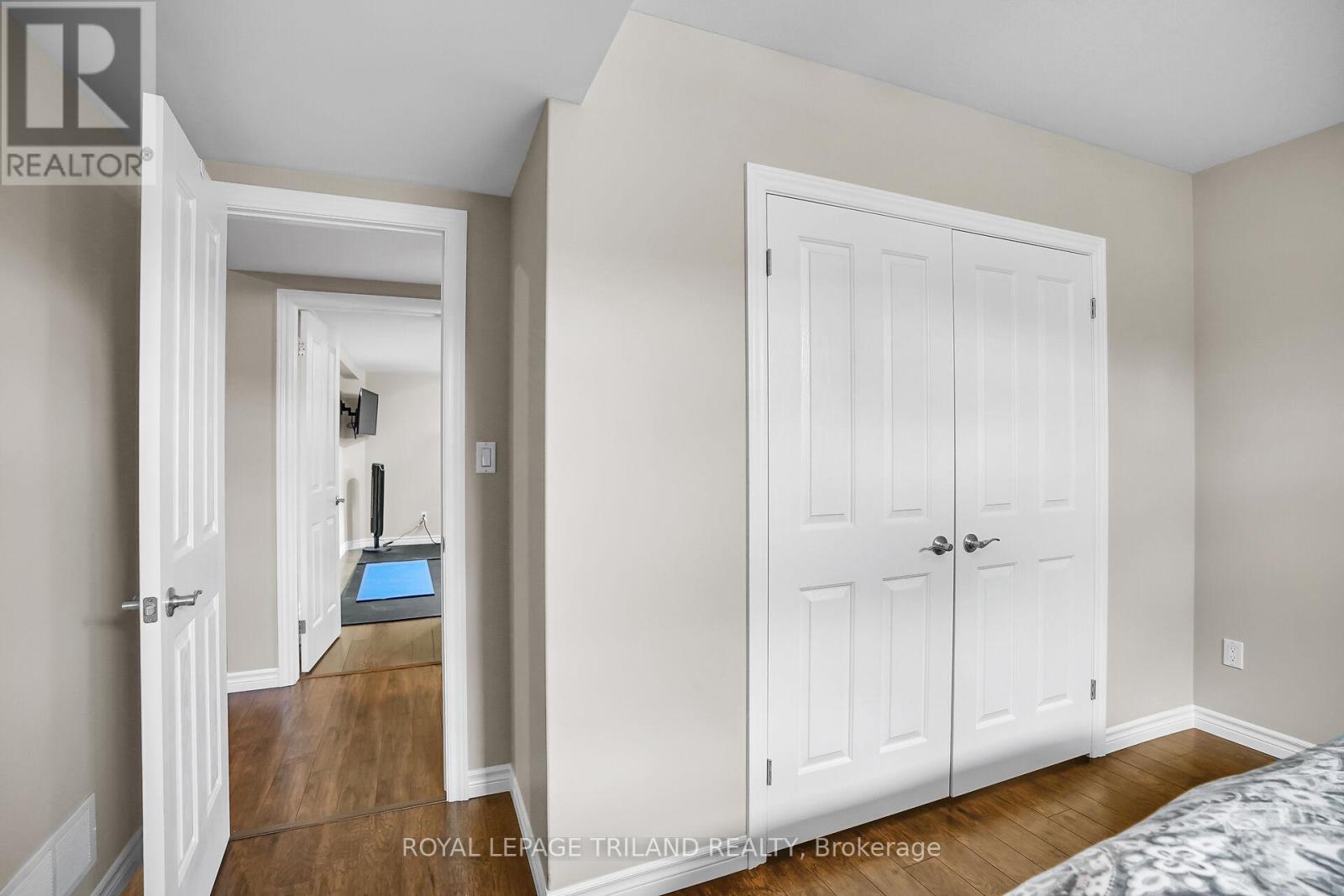 817 Thistleridge Crescent, London South, Ontario  N6K 0B5 - Photo 30 - X12853220