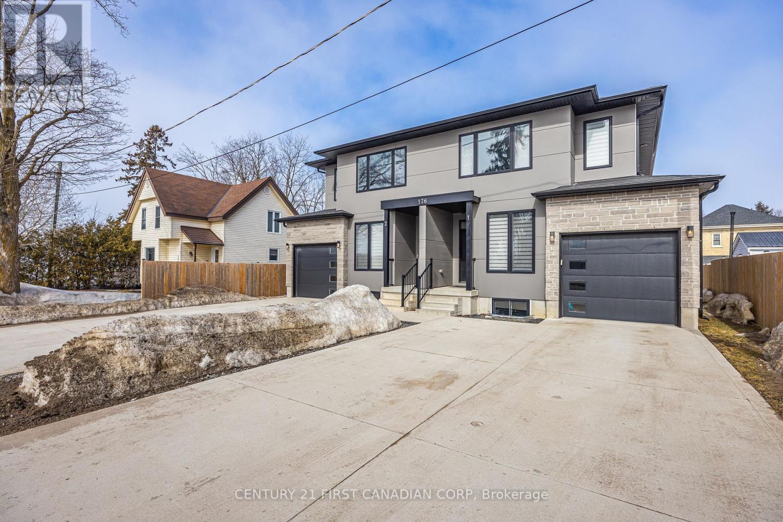 176 King Street, Bluewater, Ontario  N0M 1X0 - Photo 3 - X12853238