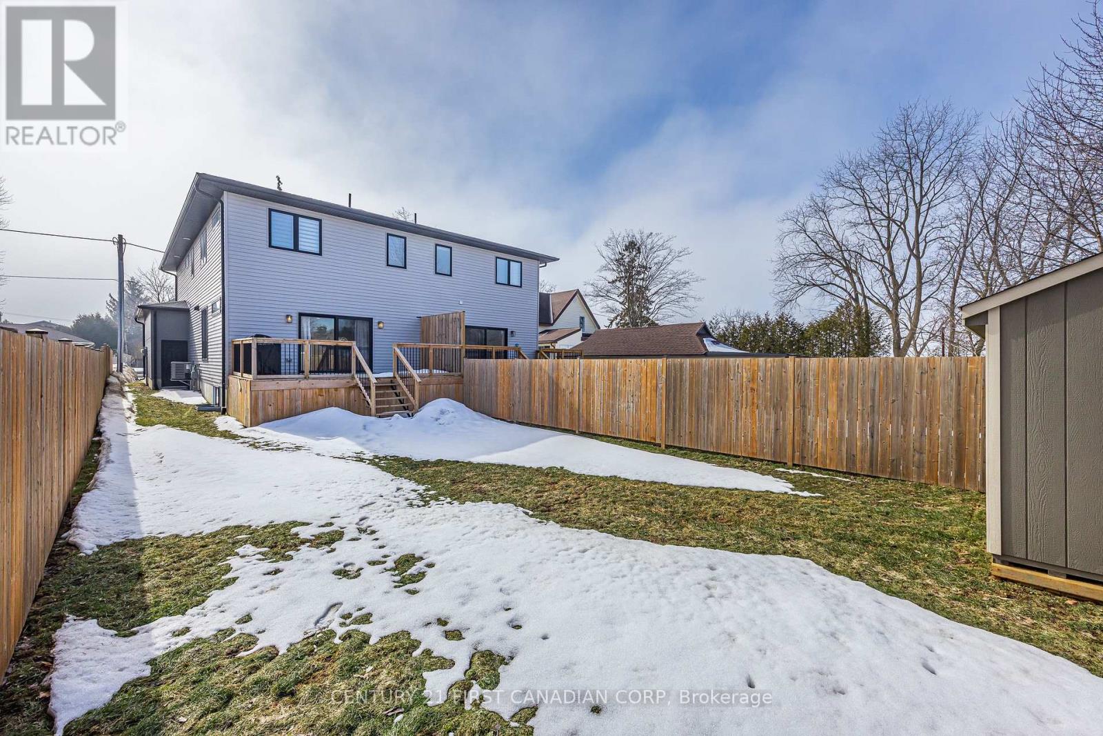 176 King Street, Bluewater, Ontario  N0M 1X0 - Photo 37 - X12853238