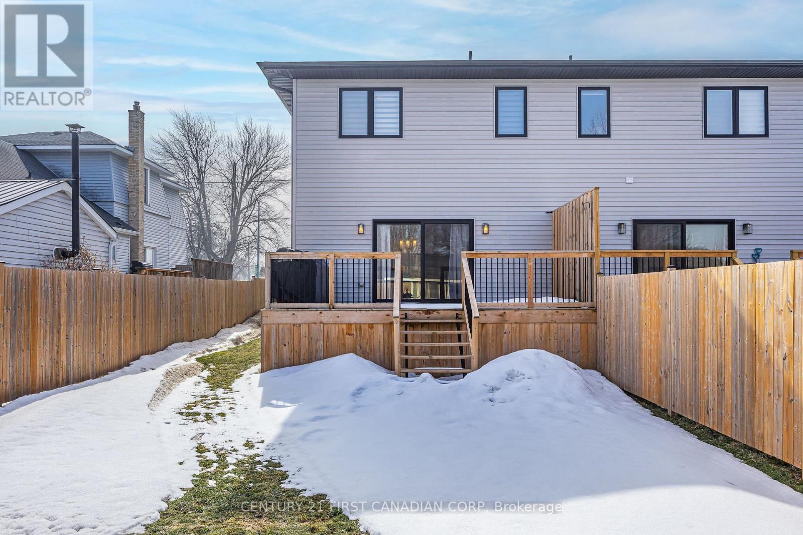 176 King Street, Bluewater, Ontario  N0M 1X0 - Photo 38 - X12853238