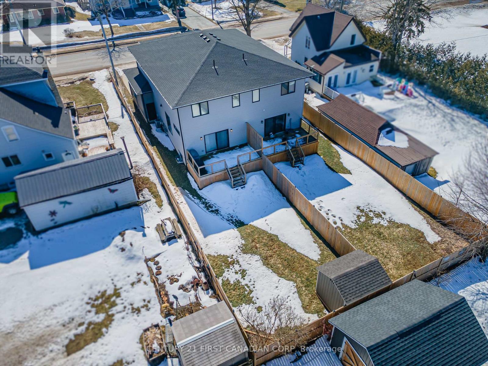 176 King Street, Bluewater, Ontario  N0M 1X0 - Photo 43 - X12853238