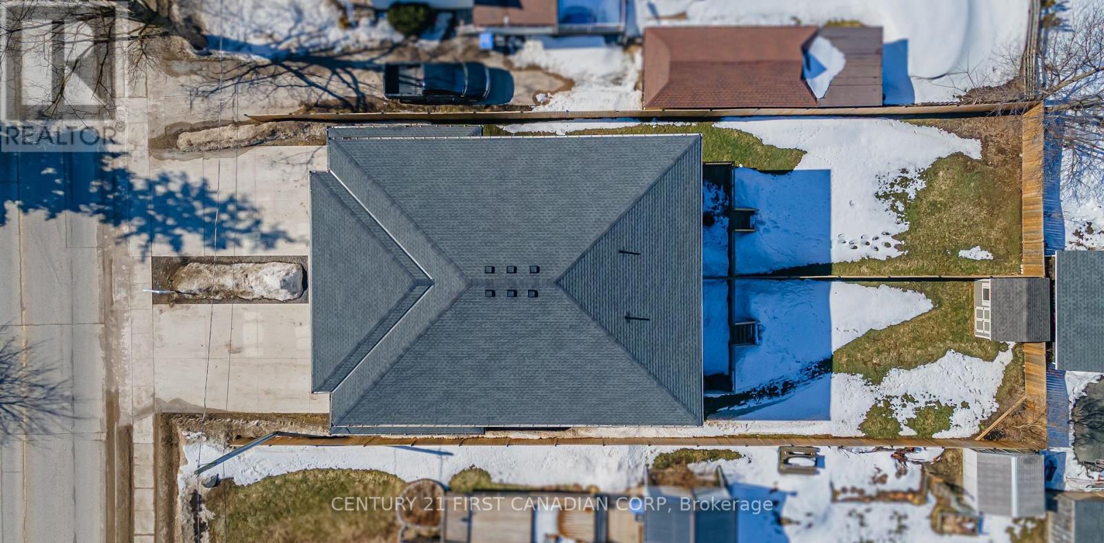 176 King Street, Bluewater, Ontario  N0M 1X0 - Photo 44 - X12853238