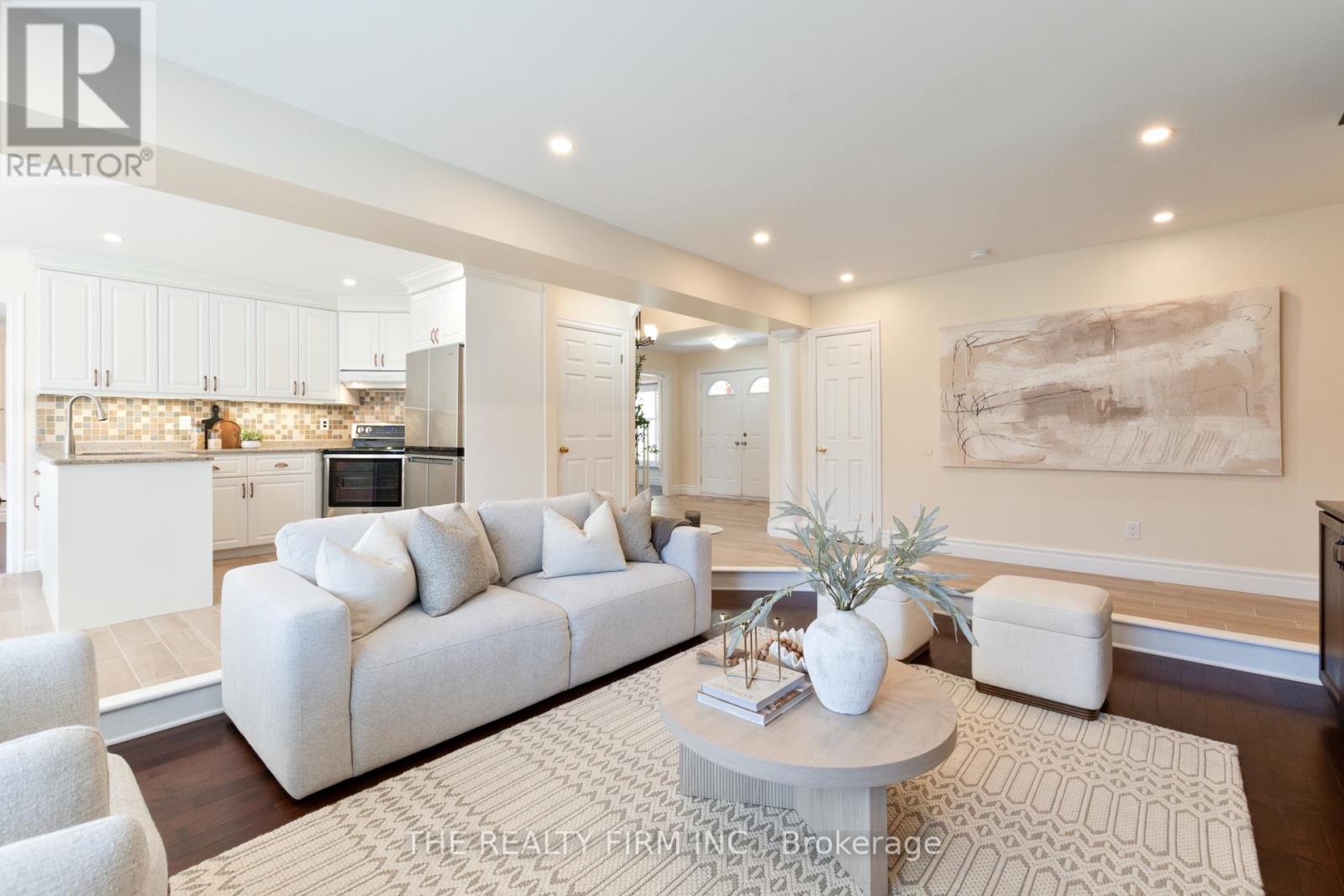 102 Masonville Court, London North, Ontario  N5X 3M5 - Photo 10 - X12853278