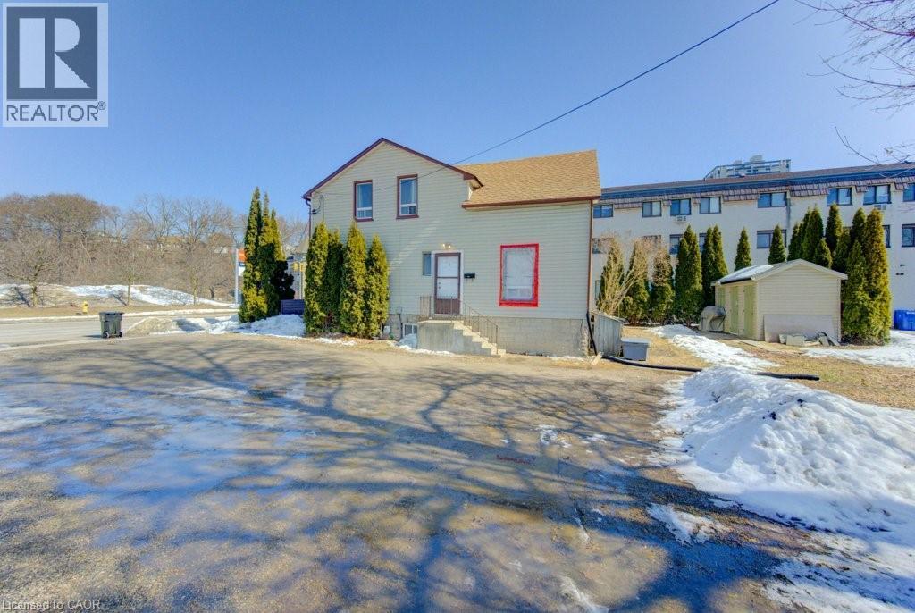 11 Simcoe Street, Cambridge, Ontario  N1R 1N7 - Photo 2 - 40809507