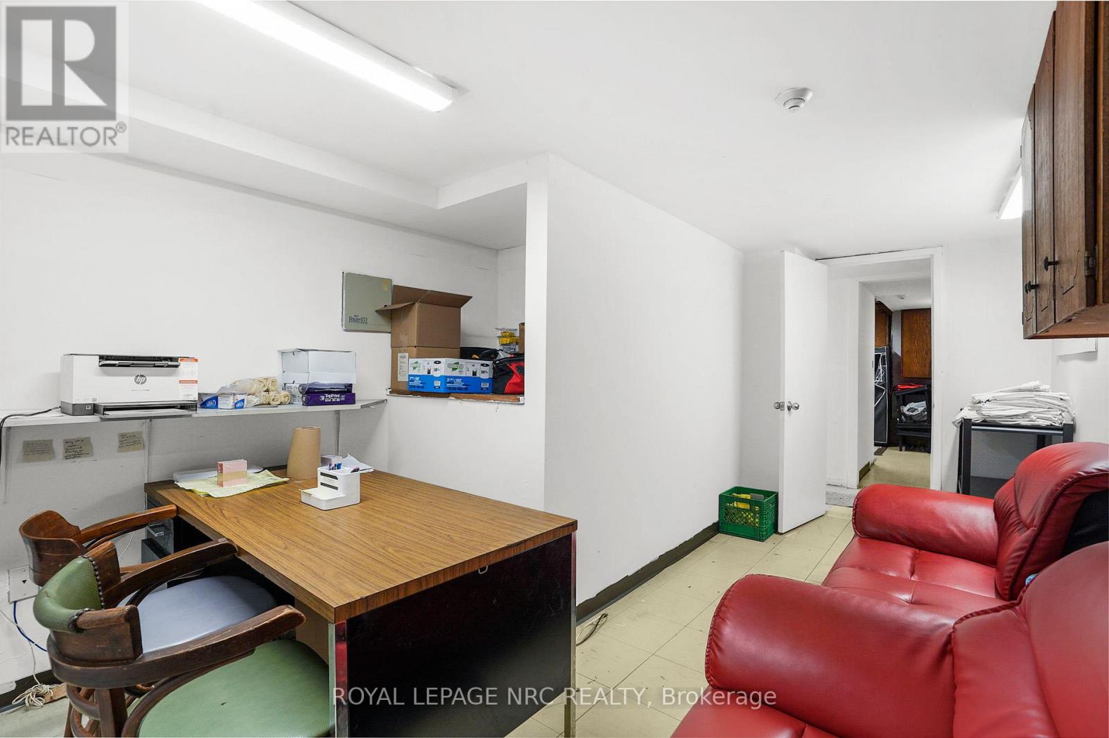 312 Lake Street, St. Catharines, Ontario  L2N 4H4 - Photo 16 - X12853170