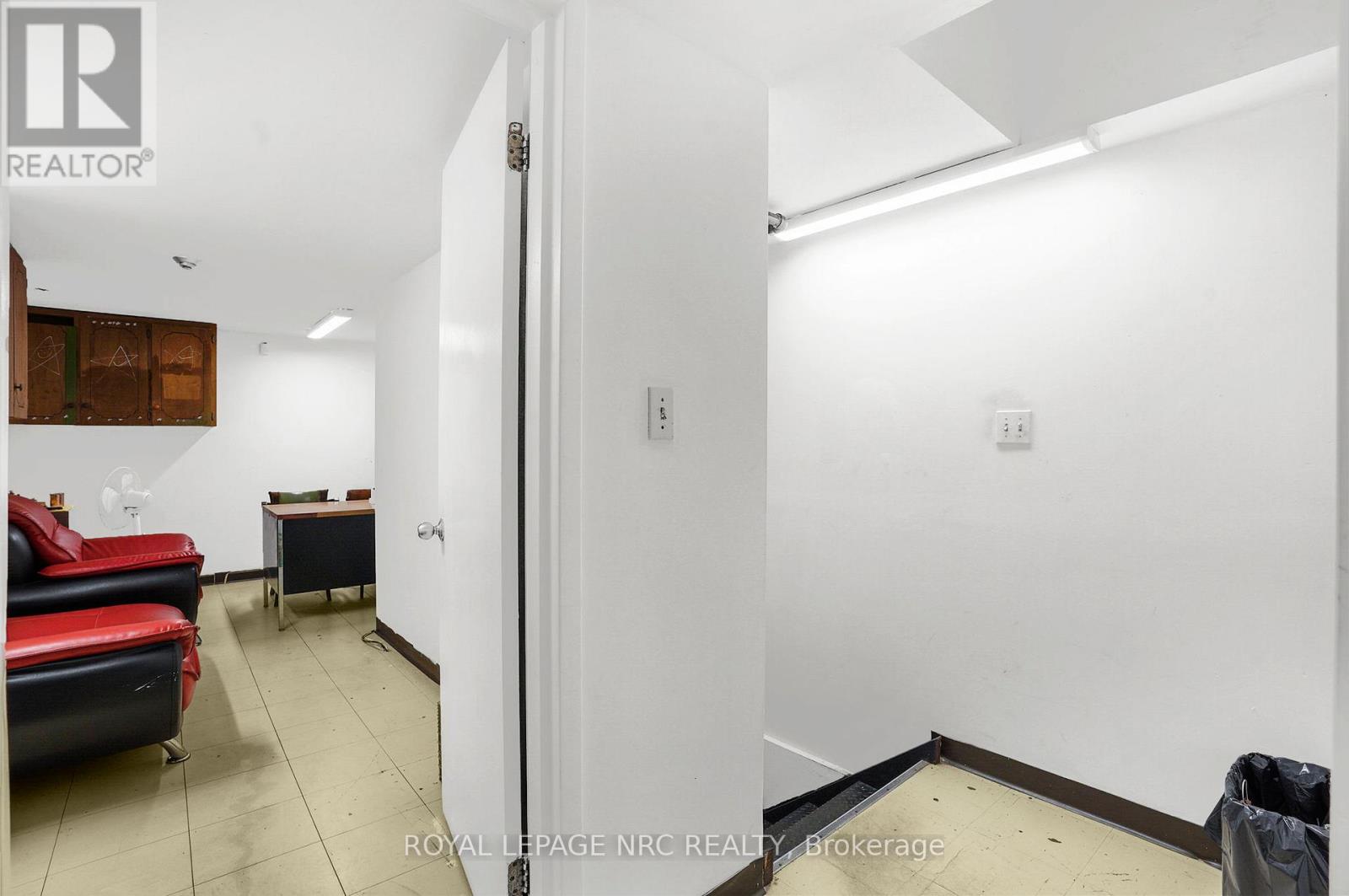 312 Lake Street, St. Catharines, Ontario  L2N 4H4 - Photo 19 - X12853170