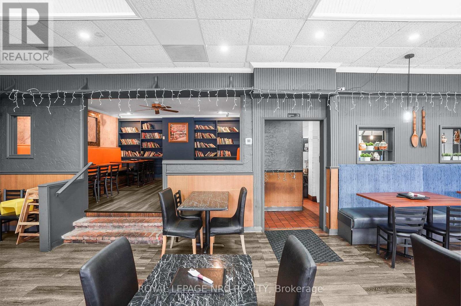 312 Lake Street, St. Catharines, Ontario  L2N 4H4 - Photo 27 - X12853170