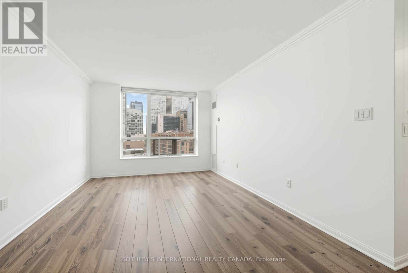 1014 - 109 Front Street E, Toronto (Waterfront Communities), Ontario  M5A 4P7 - Photo 12 - C12840870