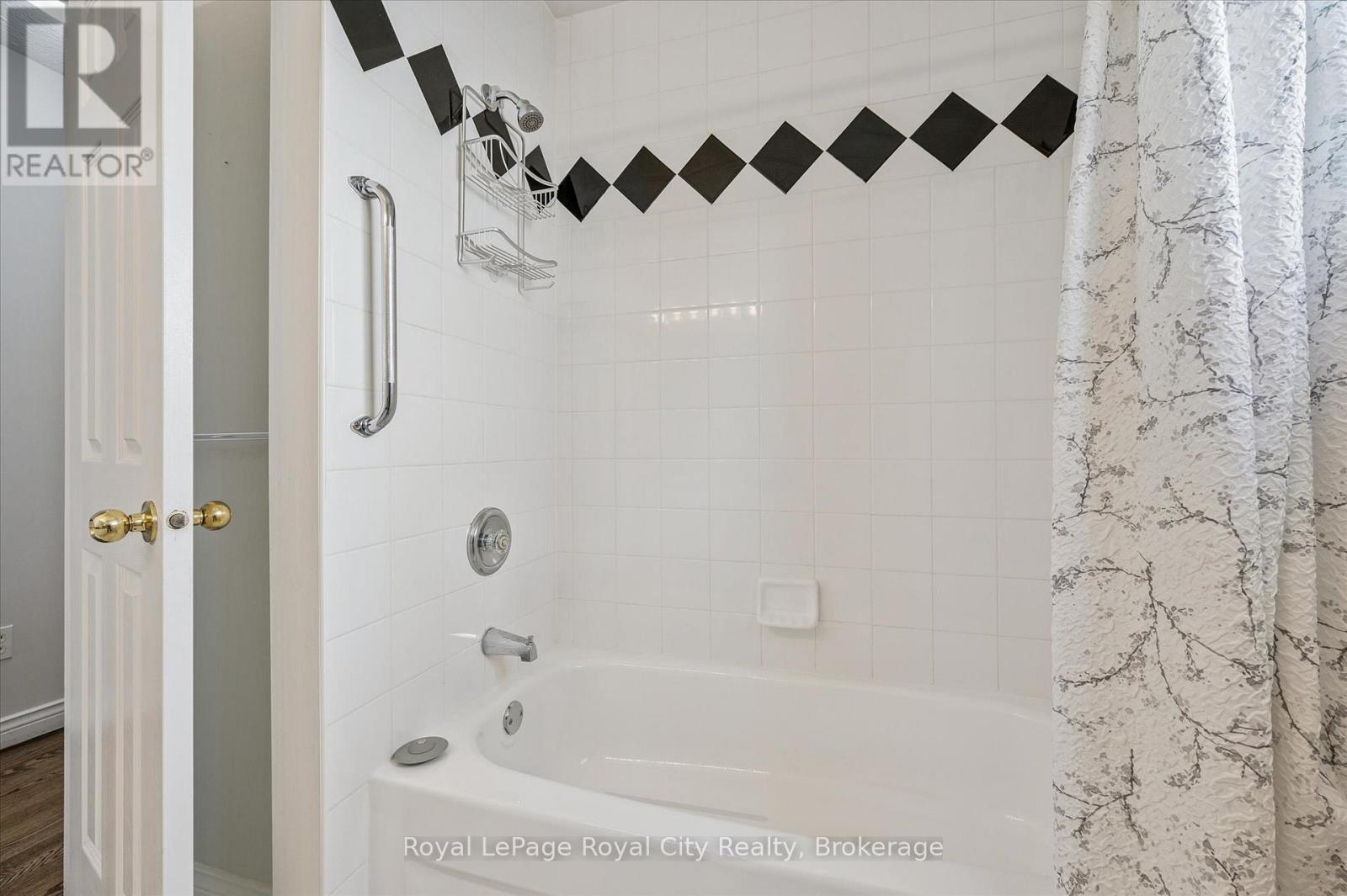 541 Mctavish Street, Centre Wellington, Ontario  N1M 3P9 - Photo 19 - X12853168