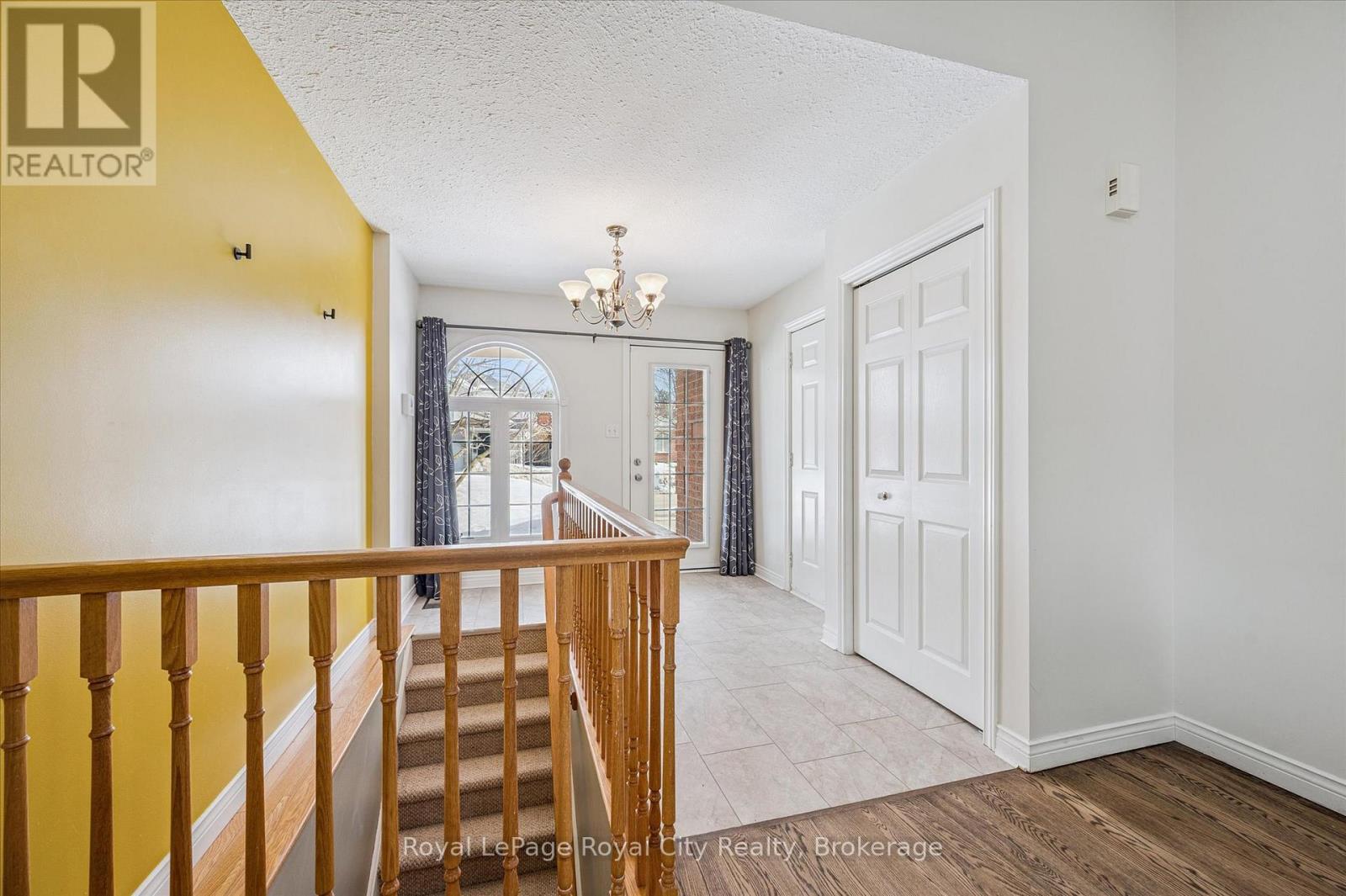 541 Mctavish Street, Centre Wellington, Ontario  N1M 3P9 - Photo 7 - X12853168