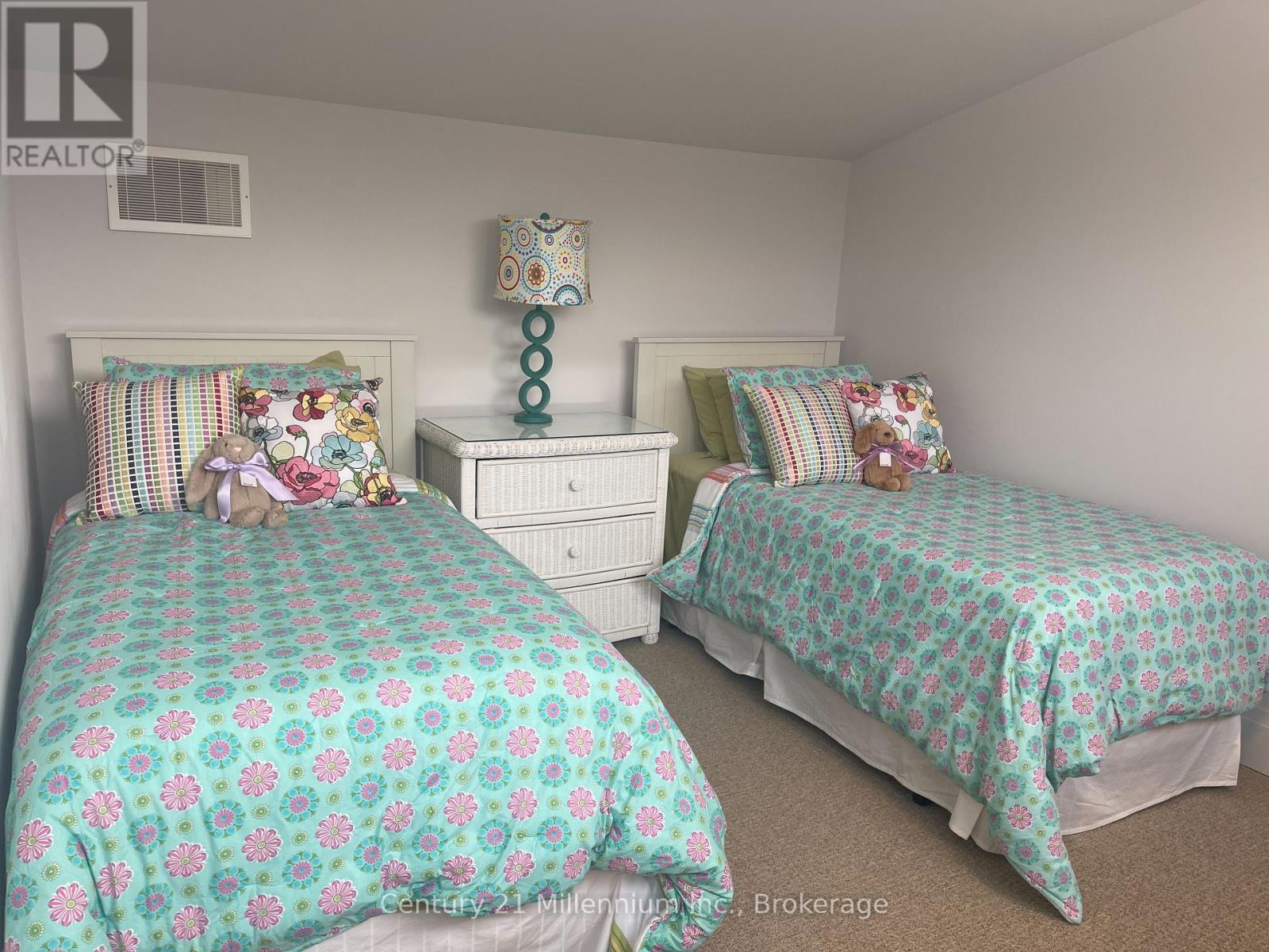 113 Tekiah Road, Blue Mountains, Ontario  N0H 1J0 - Photo 38 - X12853194