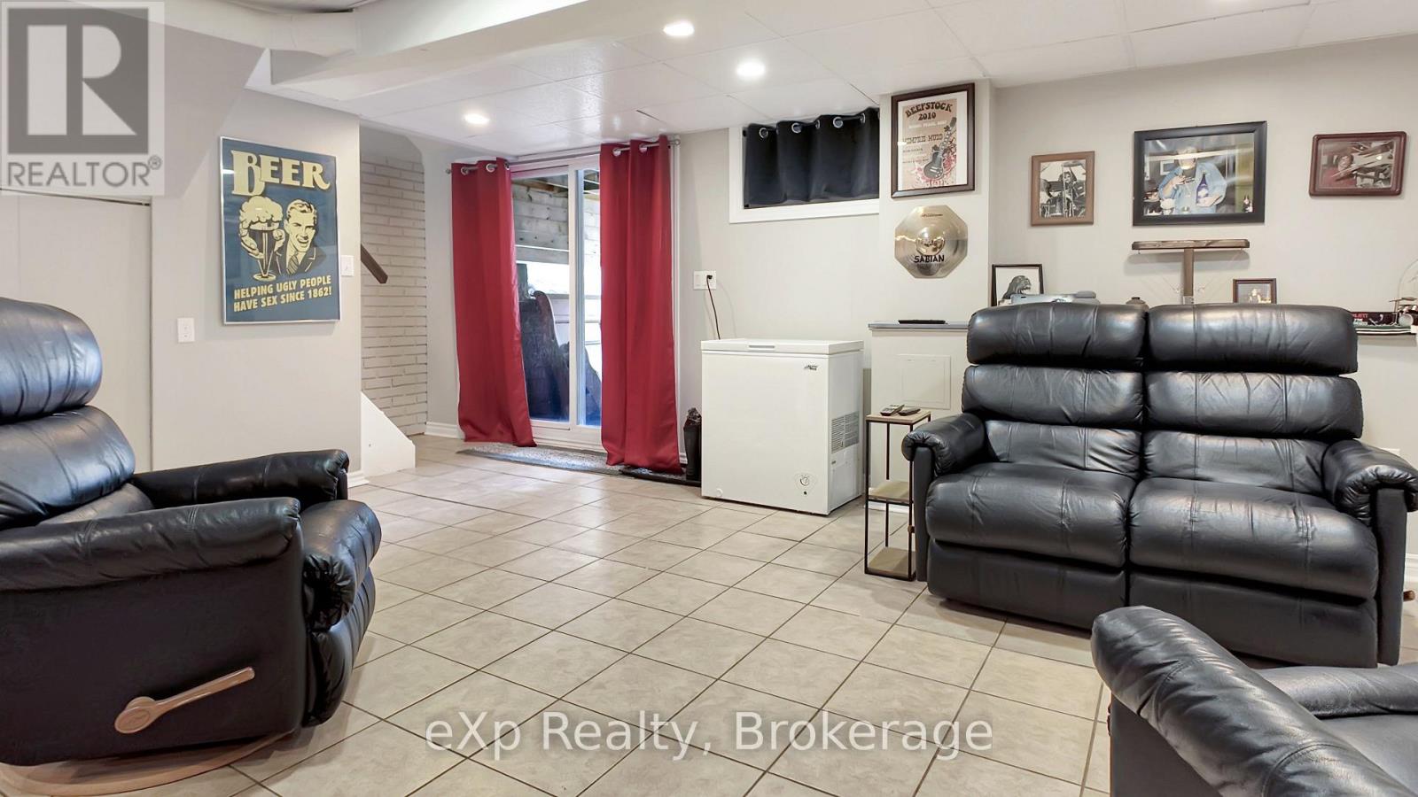 408 Mcnab Street, Brockton, Ontario  N0G 2V0 - Photo 19 - X12853216