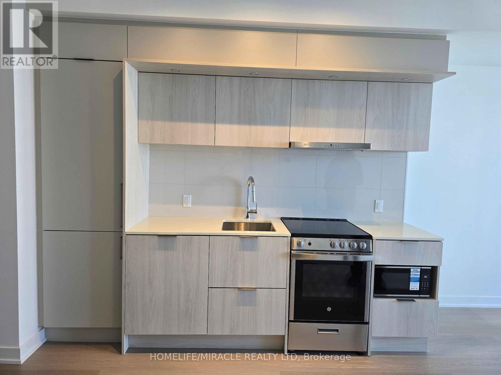 2606 - 448 Burnhamthorpe Road, Mississauga, Ontario  L5B 4M6 - Photo 5 - W12852448