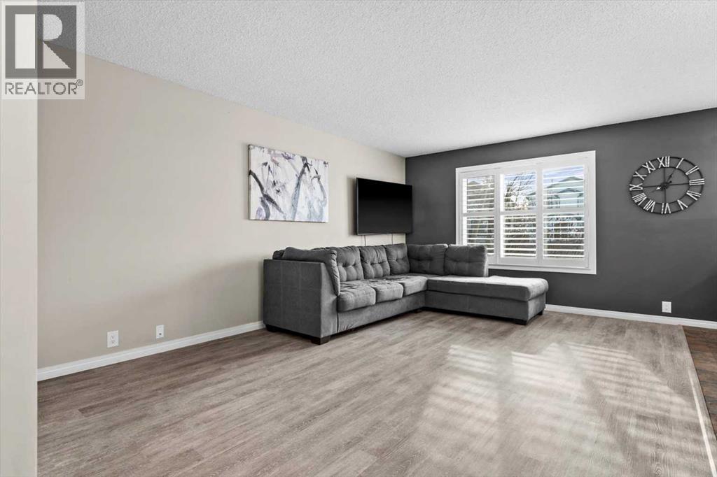 337 Douglas Glen Heath Se, Calgary, Alberta  T2Z 2W5 - Photo 6 - A2285187