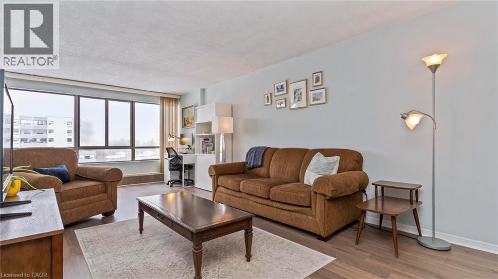 Photo 6 of 22 for 570 Proudfoot Lane Unit# 902