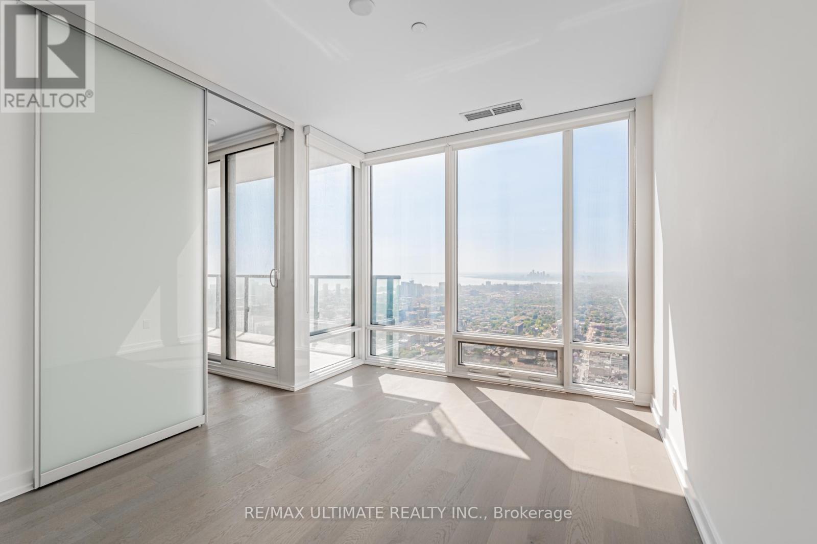 5408 - 488 University Avenue, Toronto, Ontario  M5G 0C1 - Photo 11 - C12853188