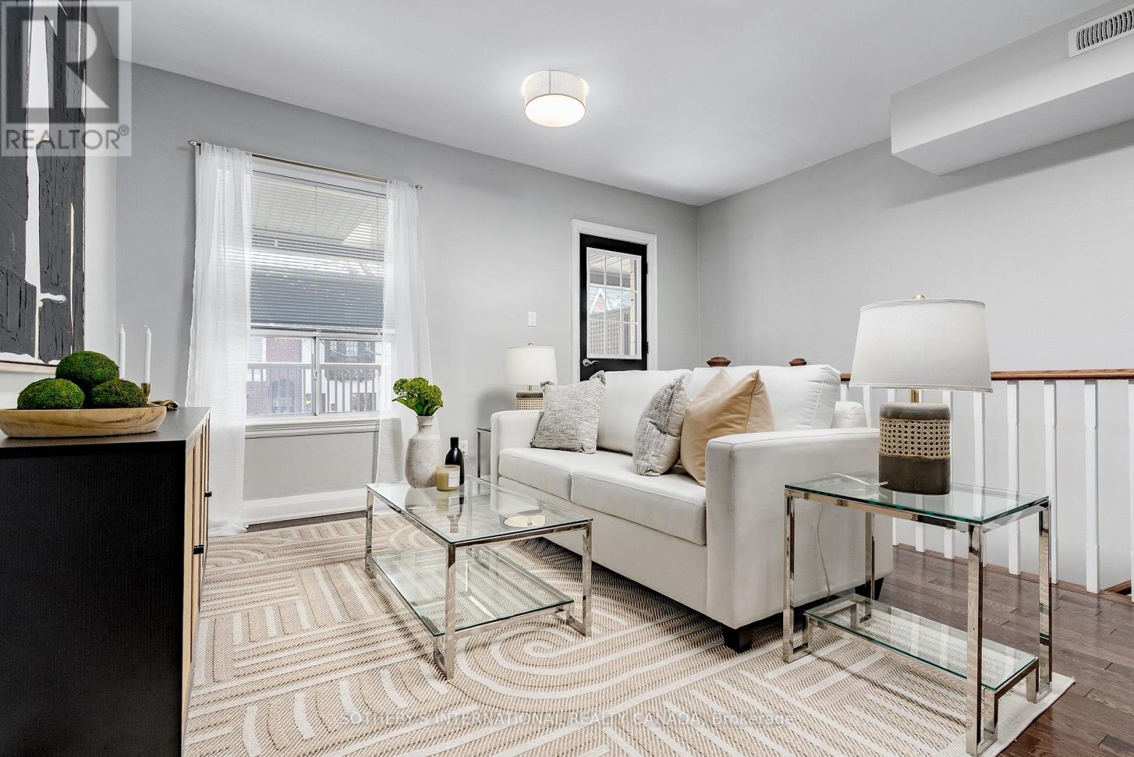 412 Wellesley Street E, Toronto (Cabbagetown-South St. James Town), Ontario  M4X 1X6 - Photo 27 - C12853190