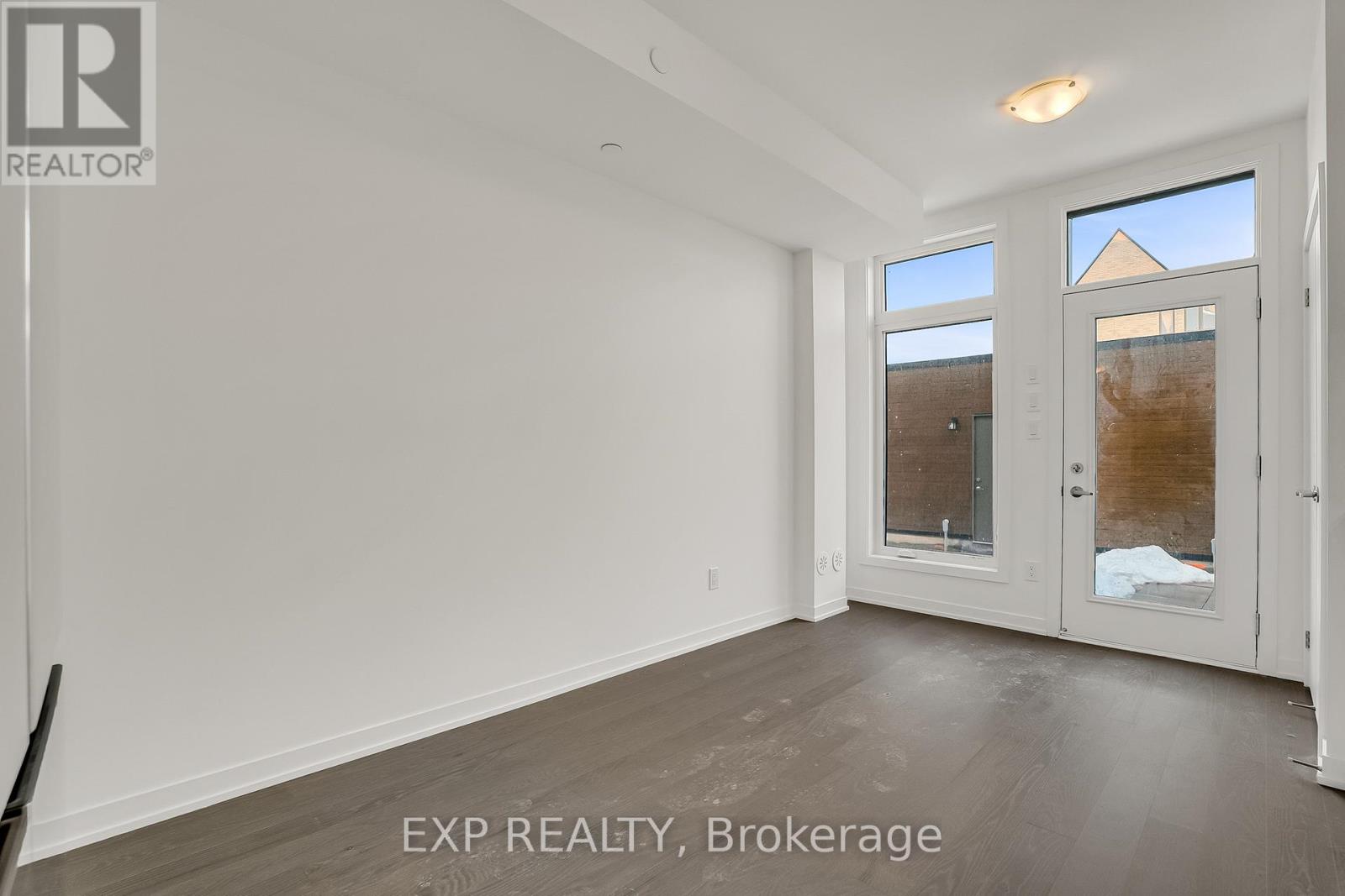 76 Turtle Island Road, Toronto (Englemount-Lawrence), Ontario  M6A 0G2 - Photo 14 - C12853192