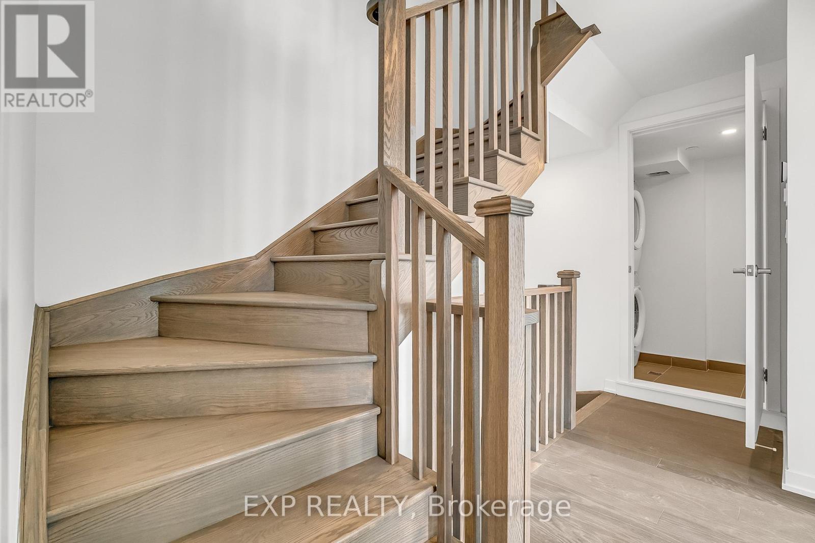 76 Turtle Island Road, Toronto (Englemount-Lawrence), Ontario  M6A 0G2 - Photo 17 - C12853192