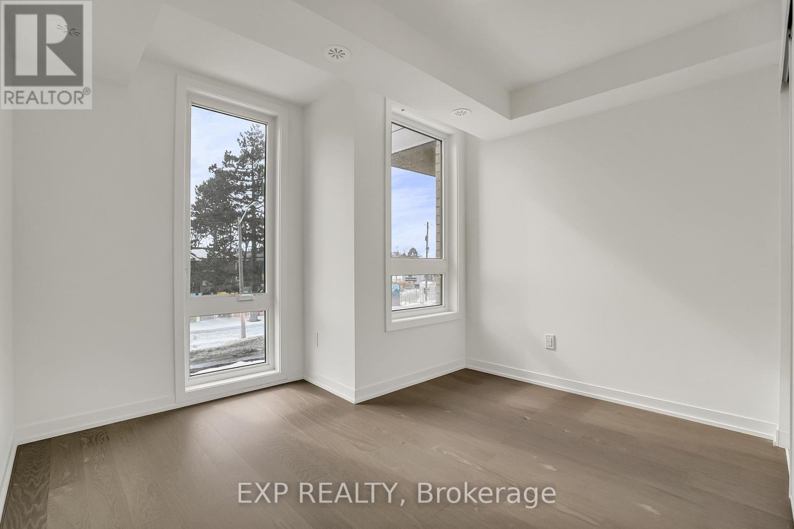 76 Turtle Island Road, Toronto (Englemount-Lawrence), Ontario  M6A 0G2 - Photo 22 - C12853192