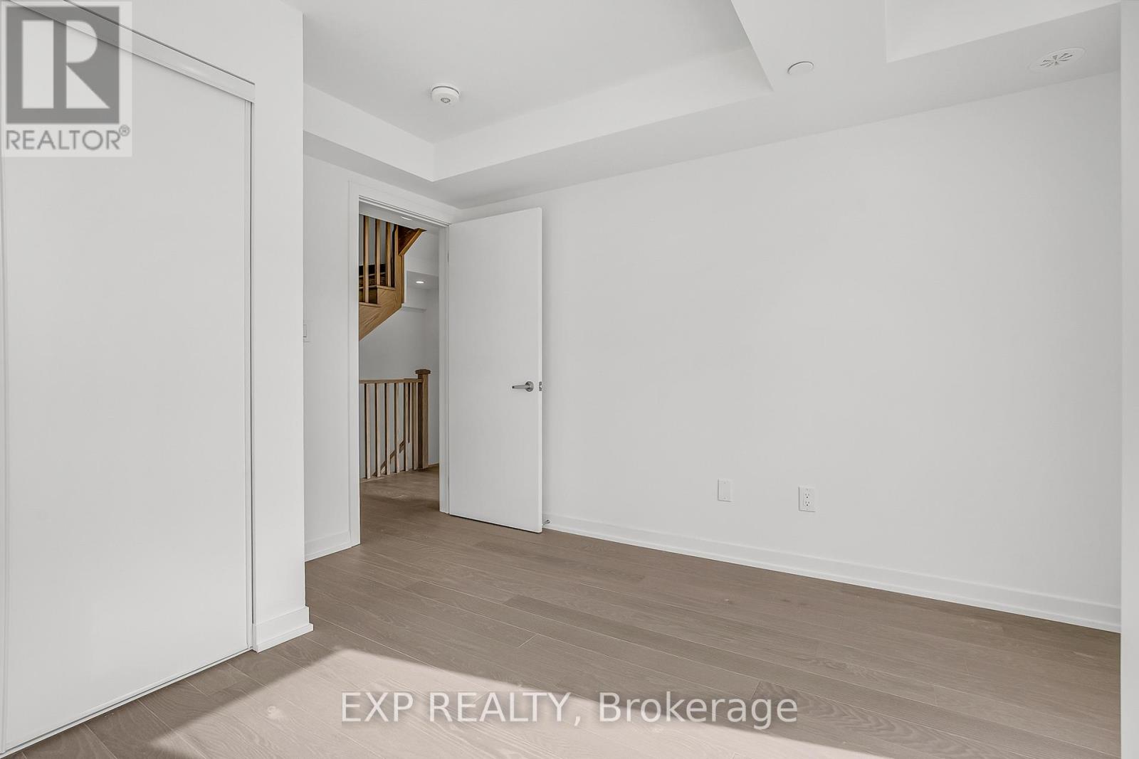 76 Turtle Island Road, Toronto (Englemount-Lawrence), Ontario  M6A 0G2 - Photo 25 - C12853192