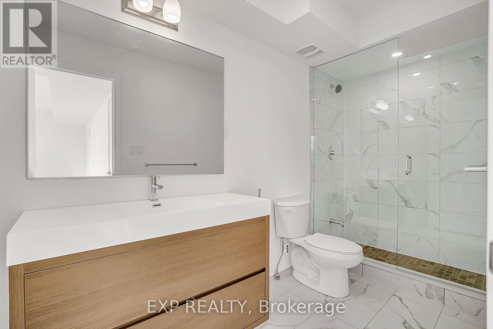 76 Turtle Island Road, Toronto (Englemount-Lawrence), Ontario  M6A 0G2 - Photo 34 - C12853192