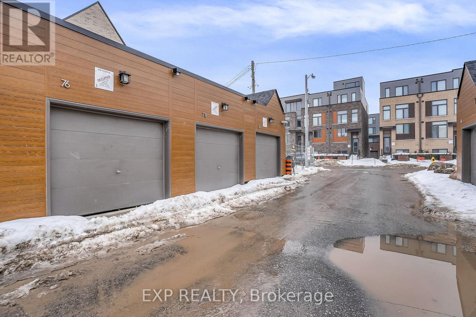 76 Turtle Island Road, Toronto (Englemount-Lawrence), Ontario  M6A 0G2 - Photo 38 - C12853192