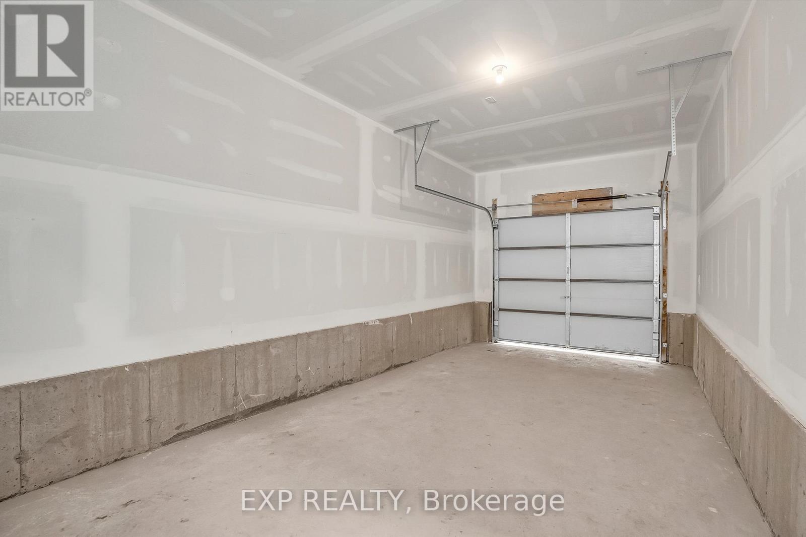 76 Turtle Island Road, Toronto (Englemount-Lawrence), Ontario  M6A 0G2 - Photo 39 - C12853192