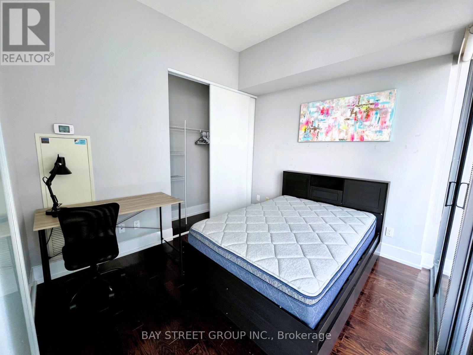 4401 - 33 Charles Street E, Toronto, Ontario  M4Y 0A2 - Photo 9 - C12853252