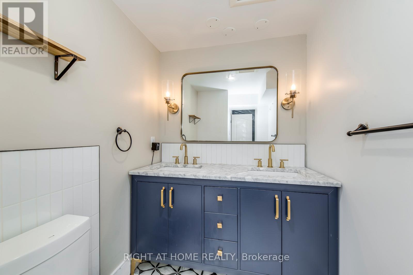 4230 Credit Pointe Drive, Mississauga, Ontario  L5M 3K2 - Photo 41 - W12674406