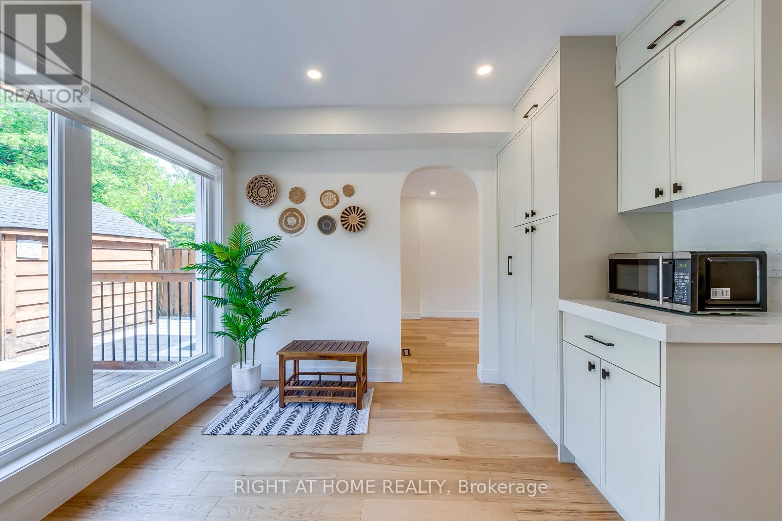 4230 Credit Pointe Drive, Mississauga, Ontario  L5M 3K2 - Photo 15 - W12674406