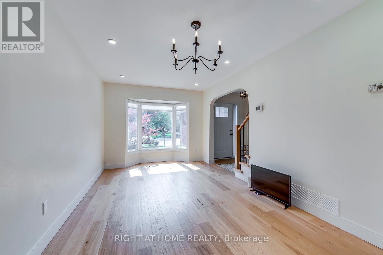 4230 Credit Pointe Drive, Mississauga, Ontario  L5M 3K2 - Photo 19 - W12674406