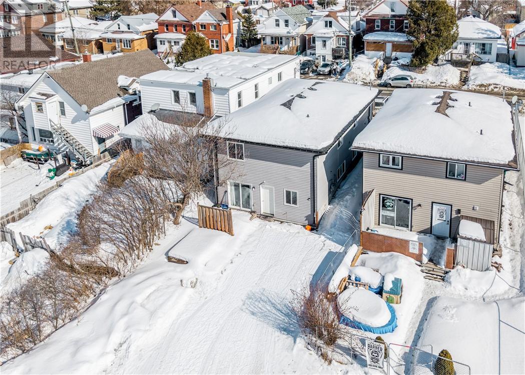 339 Bessie Avenue, Sudbury, Ontario  P3C 4H6 - Photo 2 - 2126675