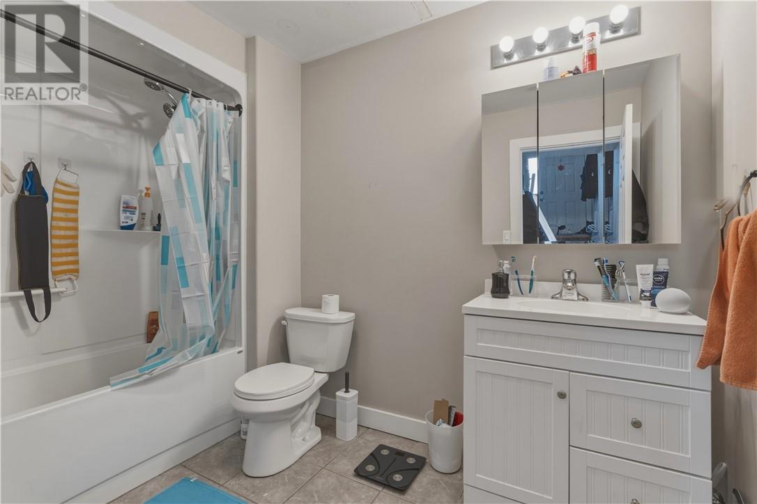 339 Bessie Avenue, Sudbury, Ontario  P3C 4H6 - Photo 12 - 2126674