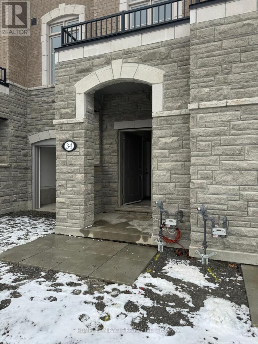 34 COOTE COURT, Pickering, Ontario