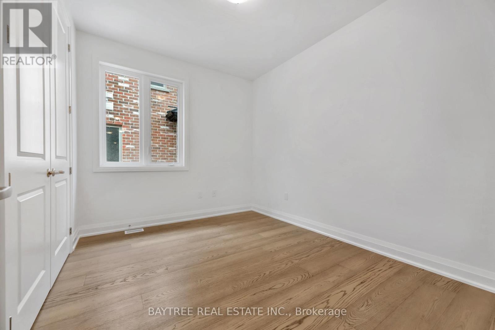 37 Lally Terrace, Barrie, Ontario  L9J 0Y2 - Photo 16 - S12853152