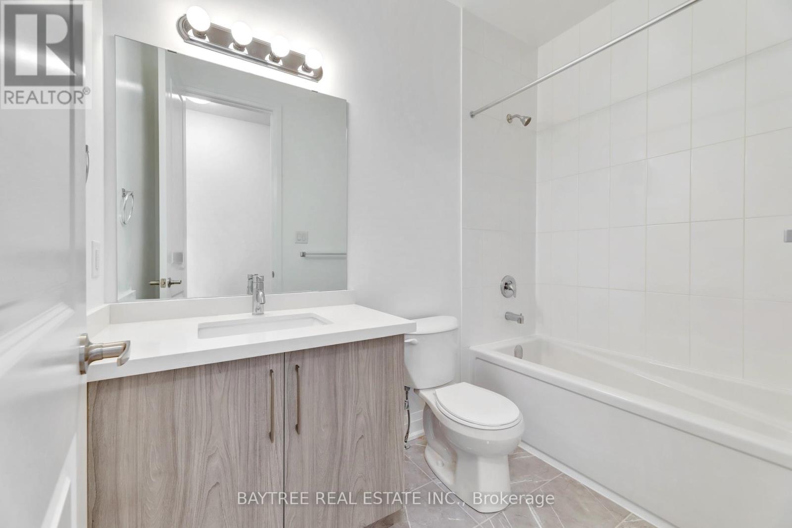 37 Lally Terrace, Barrie, Ontario  L9J 0Y2 - Photo 19 - S12853152