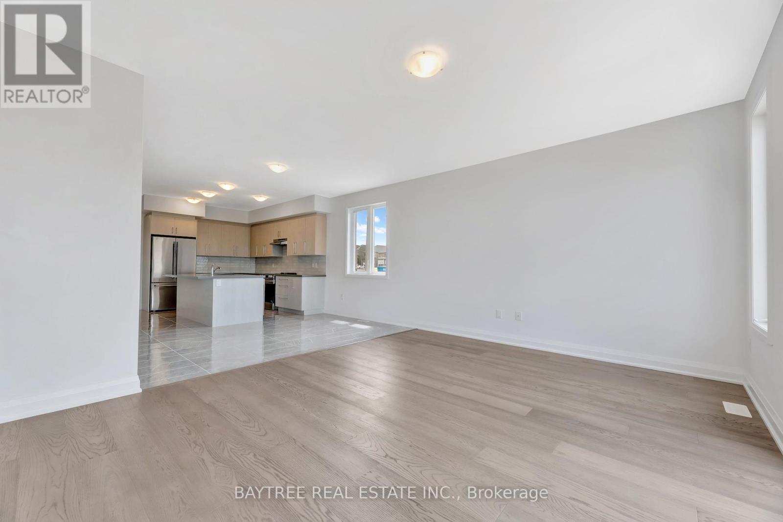 37 Lally Terrace, Barrie, Ontario  L9J 0Y2 - Photo 8 - S12853152