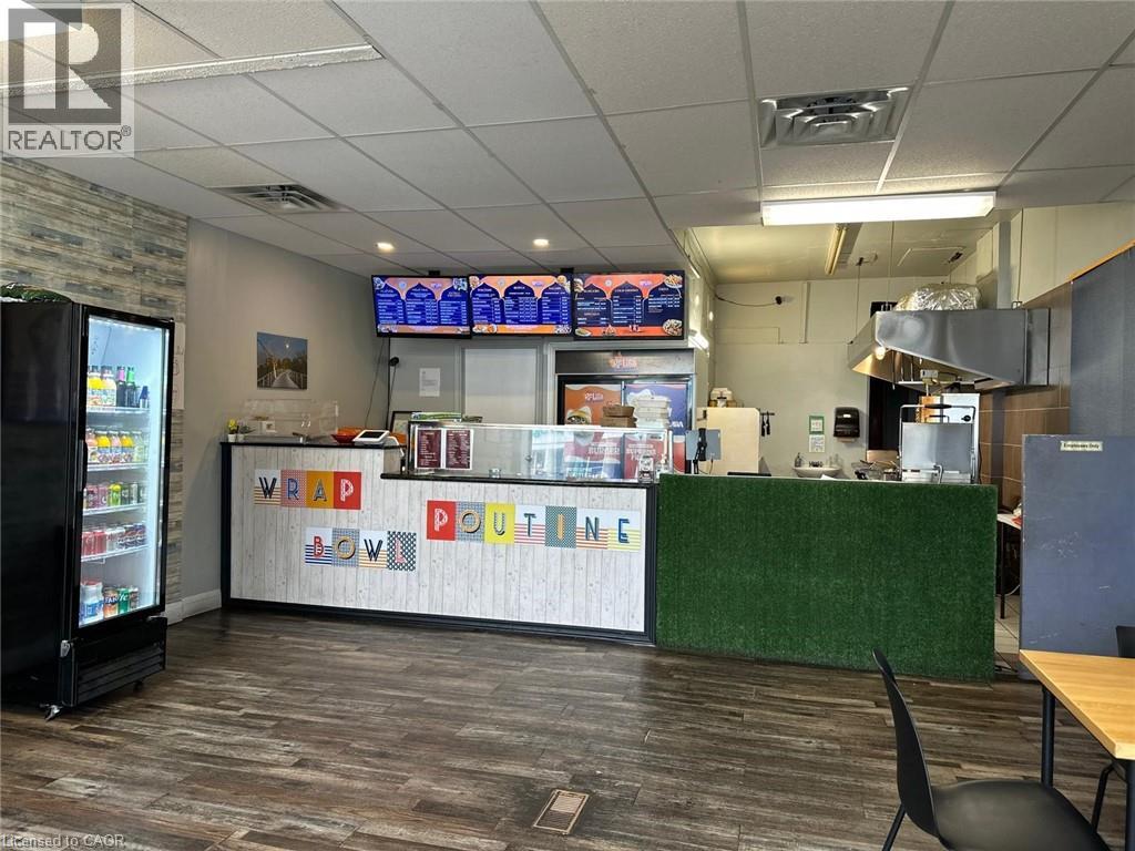 699 Belmont Avenue, Kitchener, Ontario  N2M 1P1 - Photo 4 - 40810194