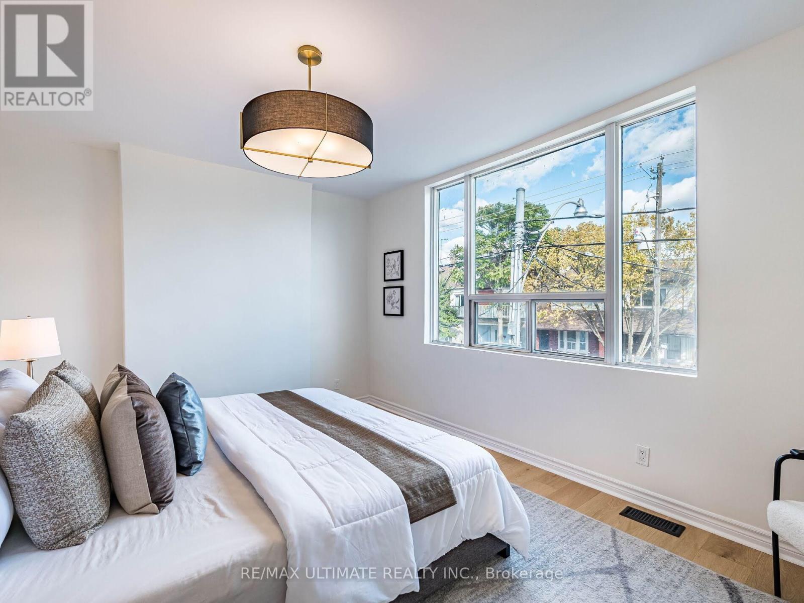 918 Ossington Avenue, Toronto (Dovercourt-Wallace Emerson-Junction), Ontario  M6J 3V1 - Photo 21 - W12853176