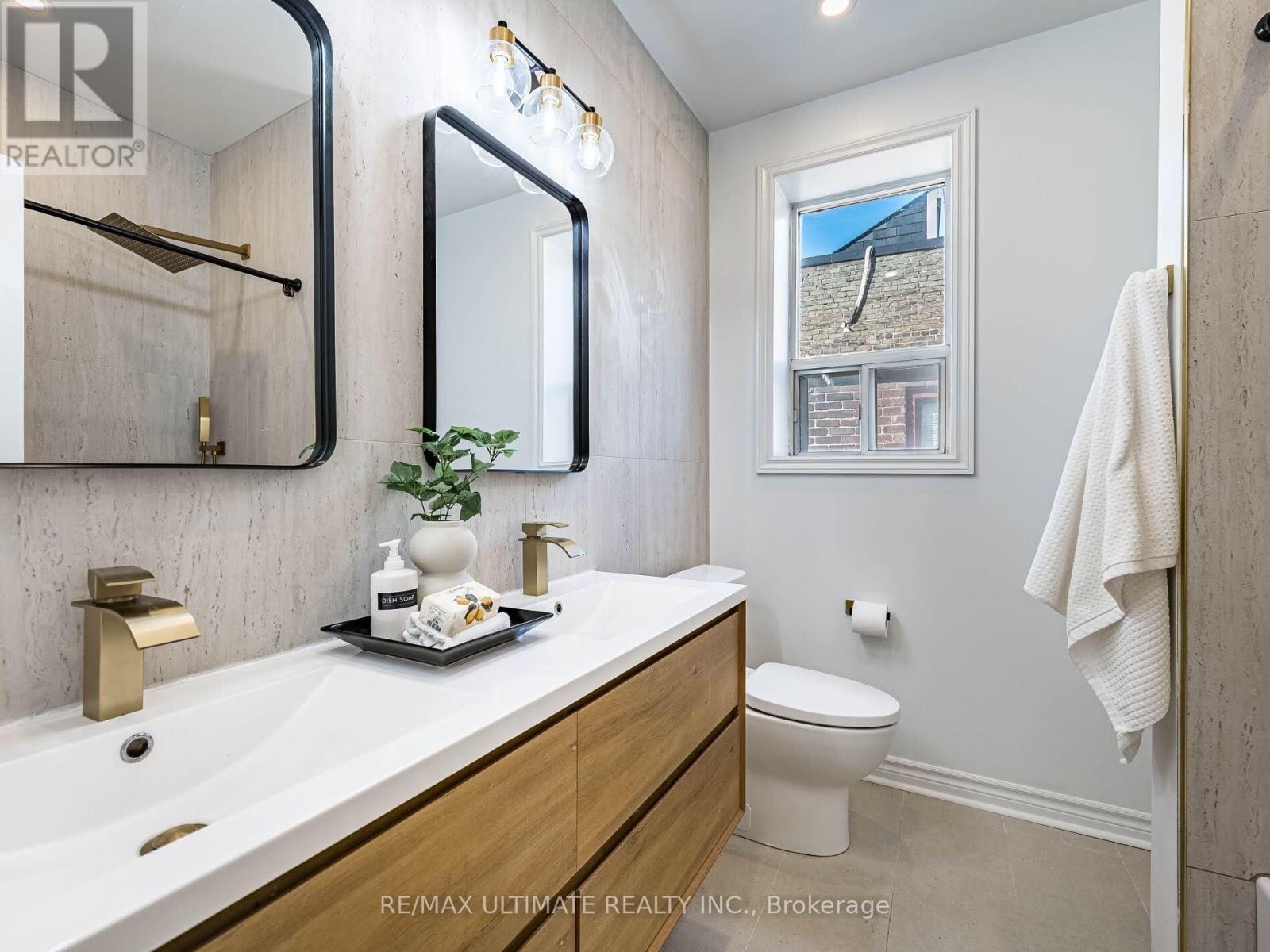 918 Ossington Avenue, Toronto (Dovercourt-Wallace Emerson-Junction), Ontario  M6J 3V1 - Photo 27 - W12853176