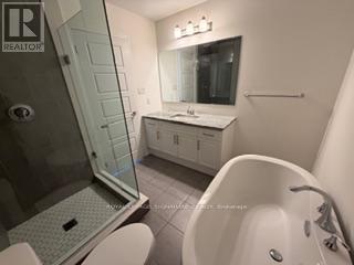 112 Burnhamthorpe Road E, Oakville (Go Glenorchy), Ontario  L6H 0X8 - Photo 23 - W12853246