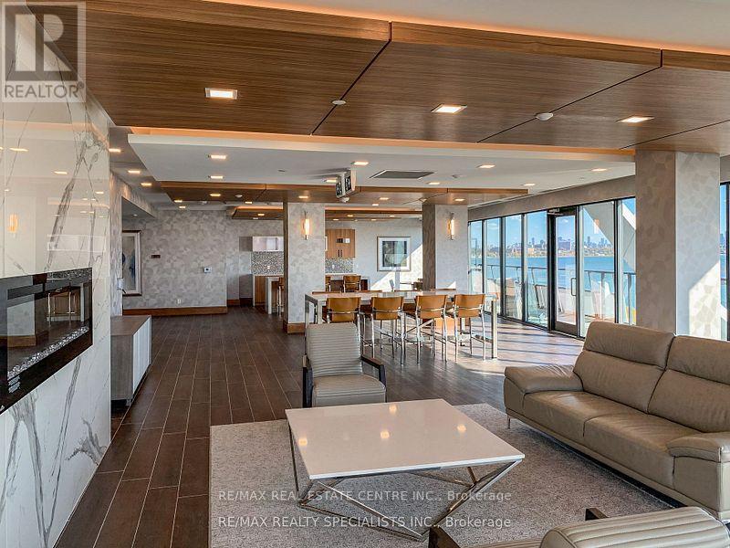 4220 - 30 Shore Breeze Drive, Toronto (Mimico), Ontario  M8V 1A1 - Photo 2 - W12853266